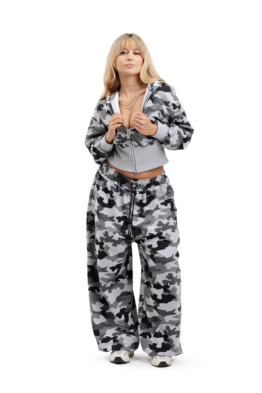 Set Hoodie und Shorts Fly